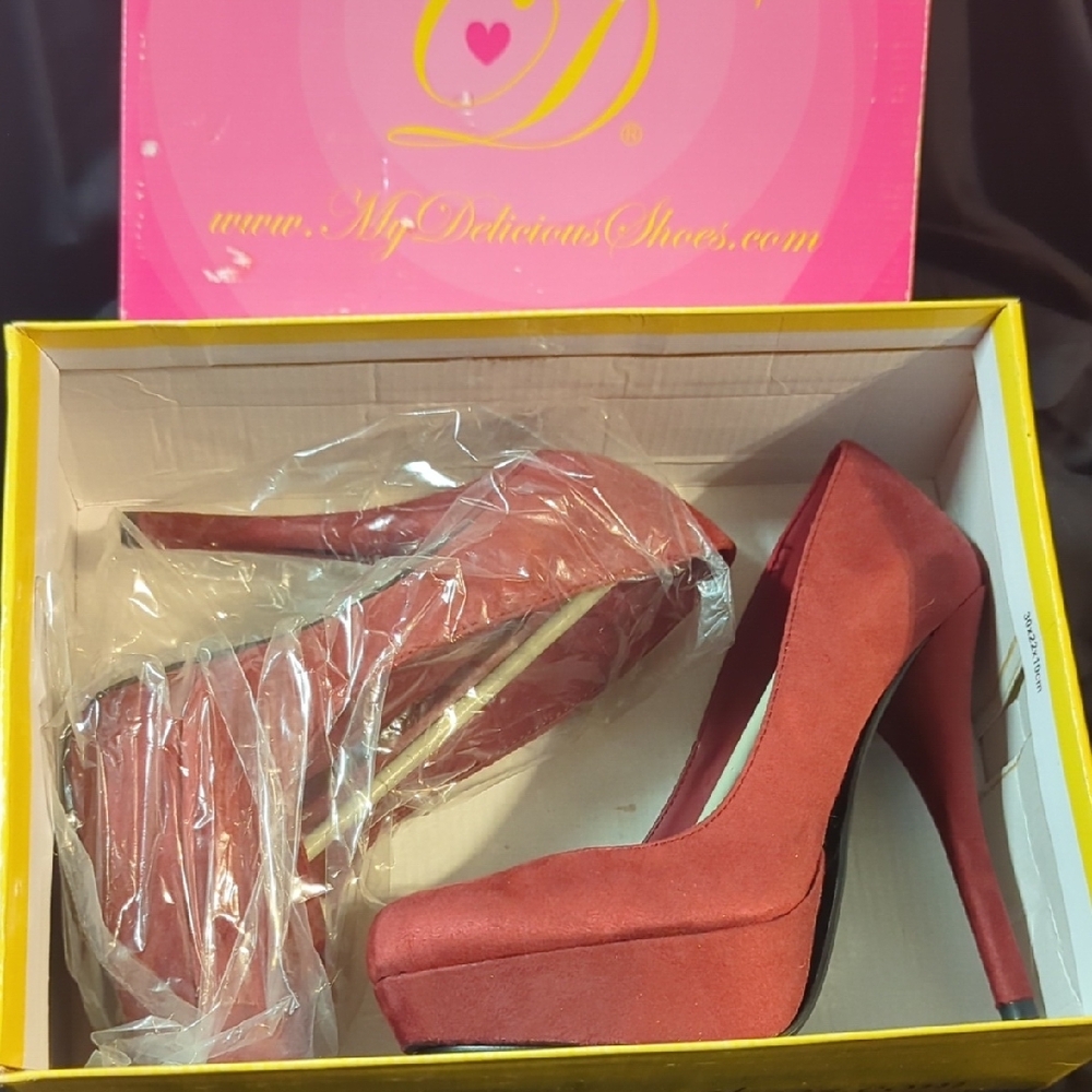 Delicious Women's Pink High Heels
